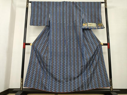 平和屋着物●本場琉球絣　紬　琉球本染絣　大城広四郎　証紙付き　正絹　逸品　AABE9221ck