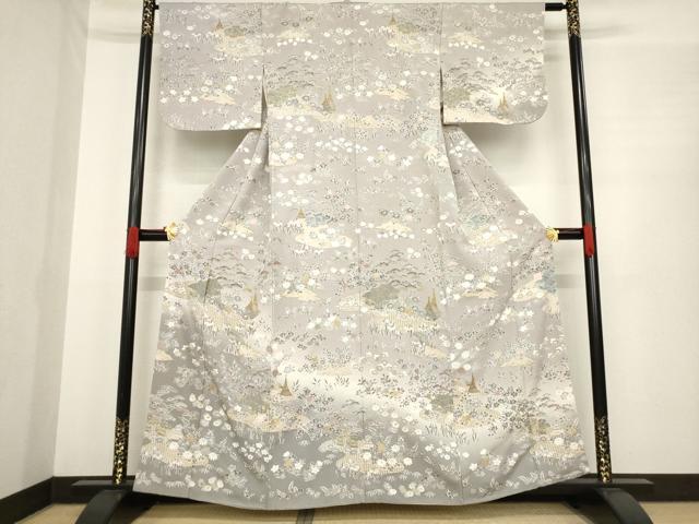 平和屋着物●訪問着　作家物　中国三大刺繍　スワトウ刺繍　汕頭刺繍　風景文　暈し染め　金彩　金通し地　正絹　逸品　AABE9242ck