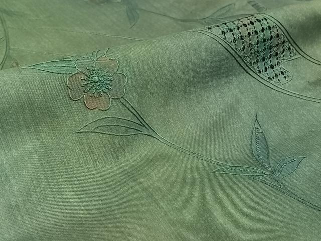 平和屋着物▽本場大島紬　単衣　中国三大刺繍　汕頭刺繍　スワトウ刺繍　草花文　正絹　逸品　AABE9334jh
