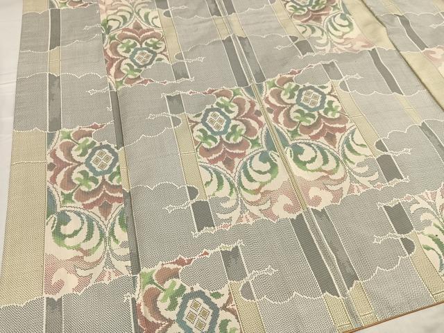平和屋着物●本場大島紬　白大島　一元7マルキ　草花文　正絹　逸品　AABF0016ph