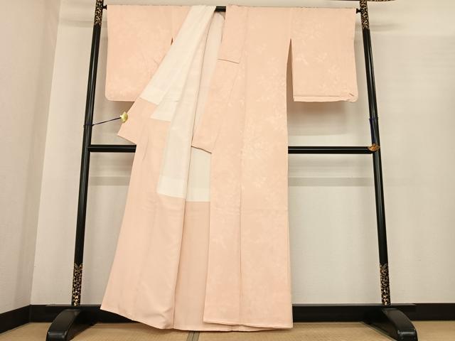 平和屋着物●上質な色無地　草花地紋　肌色　正絹　逸品　AABF0206fy