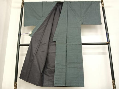 平和屋着物●男性　本場大島紬　100亀甲　総詰め　正絹　逸品　未使用　AABF0213fy