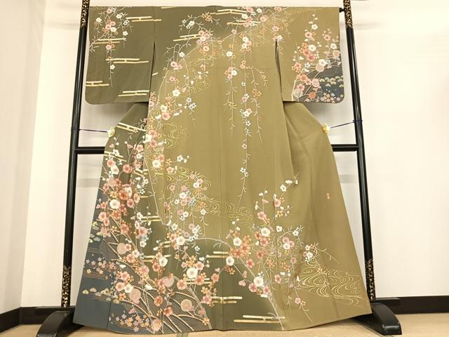 平和屋着物●訪問着　友禅　作家物　松峰　駒刺繍　枝梅文　暈し染め　金銀彩　正絹　逸品　AABF0227fy