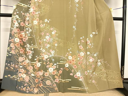 平和屋着物●訪問着　友禅　作家物　松峰　駒刺繍　枝梅文　暈し染め　金銀彩　正絹　逸品　AABF0227fy