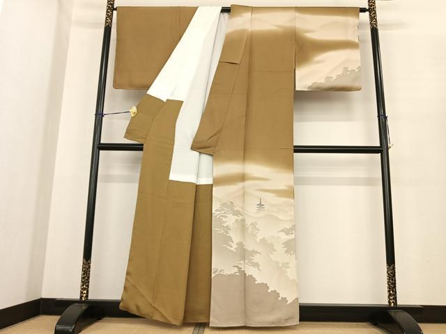 平和屋着物●訪問着　風景文　銀通し地　正絹　逸品　AABF0241fy 平和屋着物○訪問着 風景文 銀通し地 正絹 逸品 AABF0241fy