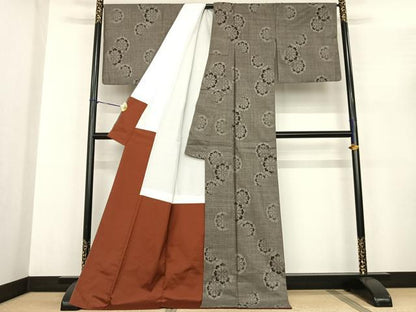 平和屋着物●本場大島紬　カタス9マルキ　源氏車文　ロング丈　正絹　逸品　AABF0287fy