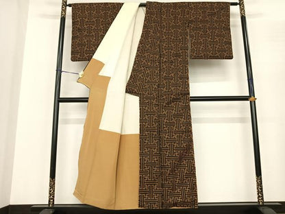 平和屋着物●本場大島紬 龍郷絣 秋名バラ 正絹 逸品 AABF0296fy