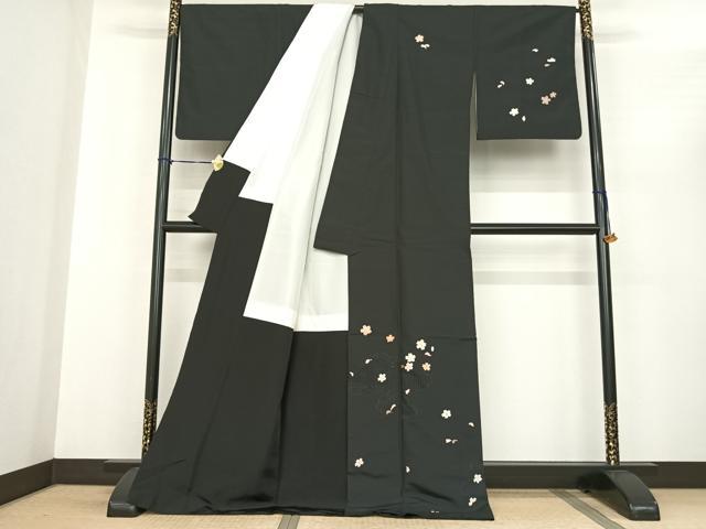 平和屋着物●訪問着　中国三大刺繍　汕頭刺繍　スワトウ刺繍　総刺繍　紬地　雲取り舞桜文　黒地　ロング丈　正絹　逸品　AABF0302fy