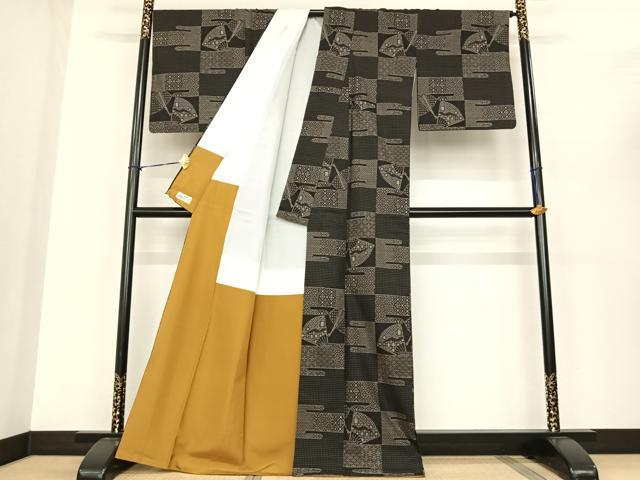 平和屋着物●本場大島紬　カタス7マルキ　扇面文　やまと誂製　正絹　逸品　AABF0309fy