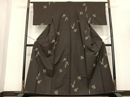 平和屋着物●本場大島紬　カタス7マルキ　総絣　地空き　番傘　正絹　逸品　AABF0323fy