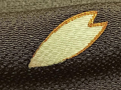 平和屋着物●訪問着　駒刺繍　舞花文　暈し染め　金彩　鬼しぼ縮緬　正絹　逸品　AABF0332fy