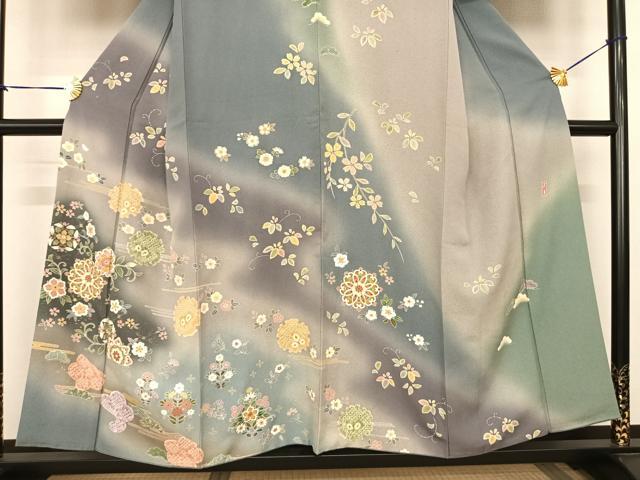 平和屋着物○訪問着 友禅 作家物 駒刺繍 絞り 雪輪花文 暈