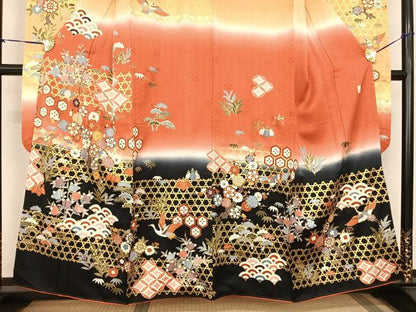 平和屋着物●十日町老舗ブランド　吉澤友禅　吾妻徳穂　振袖　駒刺繍　花鳥文　暈し染め　金彩　正絹　逸品　AABF0357fy