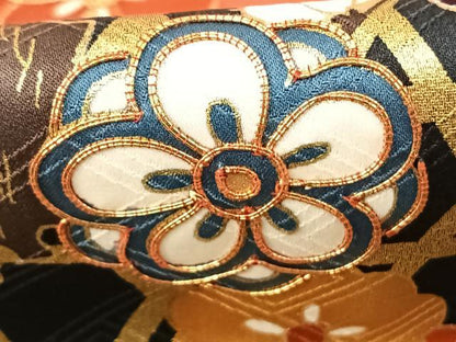 平和屋着物●十日町老舗ブランド　吉澤友禅　吾妻徳穂　振袖　駒刺繍　花鳥文　暈し染め　金彩　正絹　逸品　AABF0357fy