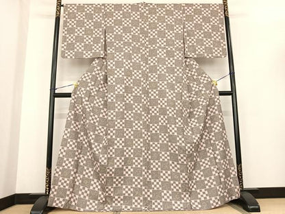 平和屋着物●世界的ファッションデザイナー　山本寛斎　kansaiブランド　小紋　市松文様　洗える着物　AABF0367fy