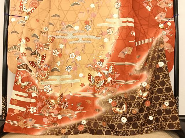 平和屋着物○豪華振袖 地紙花蝶文 暈し染め 金彩 正絹