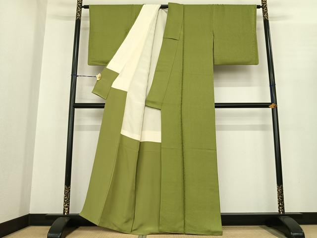 平和屋着物●上質な色無地 花唐草地紋 抹茶色 正絹 逸品 AABF0383fy
