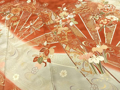 平和屋着物●世界的ファッションデザイナー 山本寛斎 kansaiブランド 振袖 駒刺繍 片輪車花文 暈し染め 金銀彩 正絹 逸品 AABF0390fy