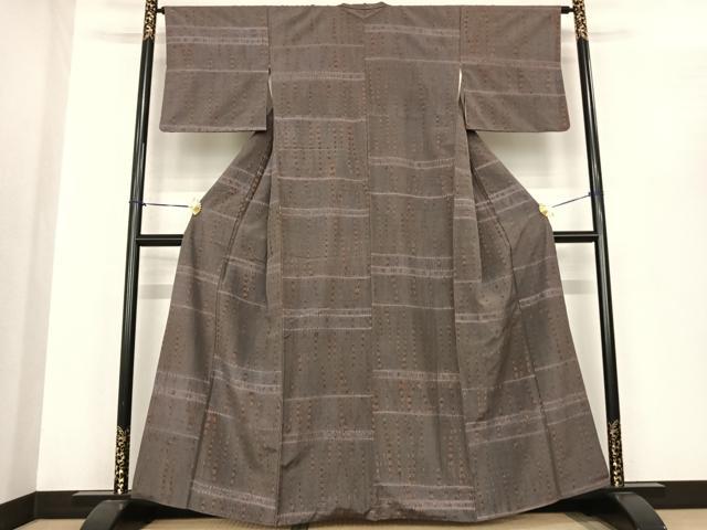 平和屋着物●伝統工芸士 七代目 吉澤与市 紬 総絞り 横段文 正絹 逸品 AABF0393fy