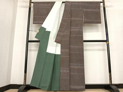 平和屋着物●伝統工芸士 七代目 吉澤与市 紬 総絞り 横段文 正絹 逸品 AABF0393fy