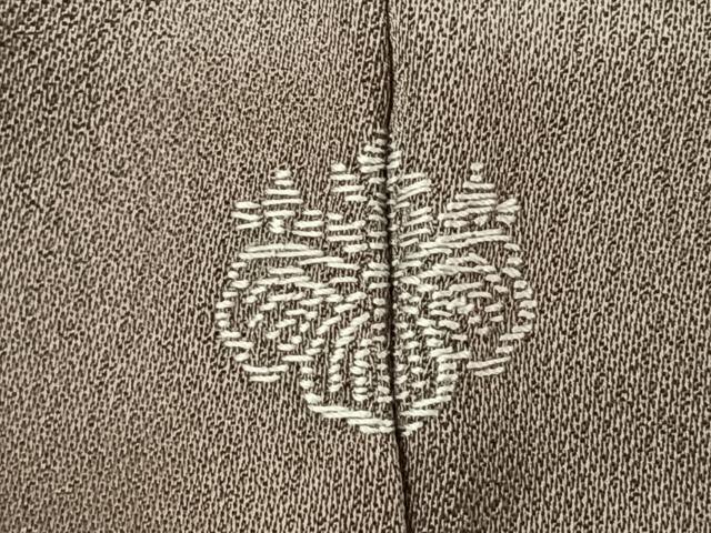 平和屋着物●世界的友禅作家　千地泰弘　黒留袖　馬　金彩　正絹　逸品　AABH4566ck 平和屋着物○世界的友禅作家 千地泰弘 色留袖 舞花文 暈