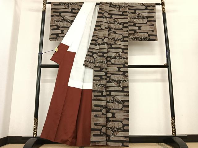 平和屋着物●本場大島紬　一元7マルキ　霞取り草葉文　正絹　逸品　AABF0426fy