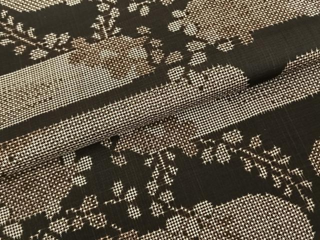 平和屋着物●本場大島紬　一元7マルキ　霞取り草葉文　正絹　逸品　AABF0426fy