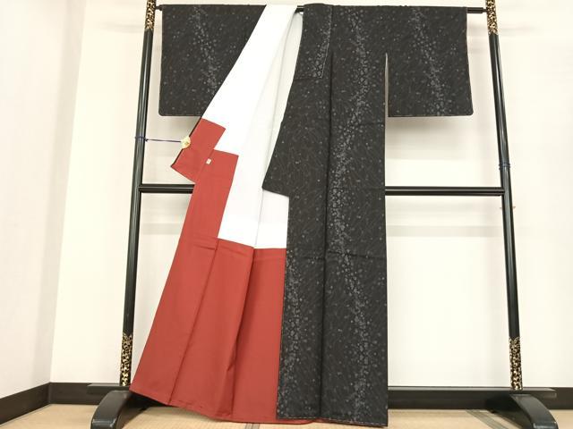 平和屋着物●本場大島紬　カタス7マルキ　散らし文　黒地　松坂屋扱い　正絹　逸品　未使用　AABF0429fy 平和屋着物○本場大島紬 カタス7マルキ 散らし文 黒地 松坂屋扱い 正絹