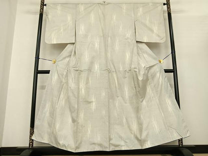 平和屋着物●本場大島紬 白大島 カタス7マルキ 霞文 正絹 逸品 AABF0471fy