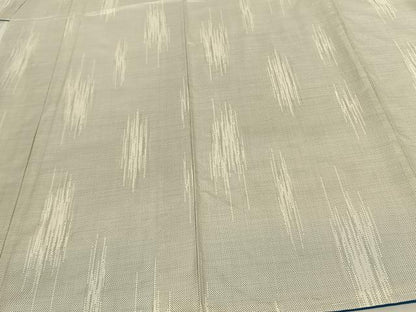 平和屋着物●本場大島紬 白大島 カタス7マルキ 霞文 正絹 逸品 AABF0471fy