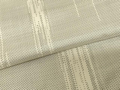 平和屋着物●本場大島紬 白大島 カタス7マルキ 霞文 正絹 逸品 AABF0471fy