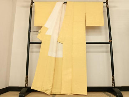 平和屋着物●上質な色無地 草葉地紋 淡黄色 正絹 逸品 AABF0495fy