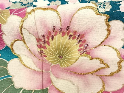 平和屋着物●豪華振袖 刺繍 草花文 暈し染め 金糸 金彩 銀通し地 正絹 逸品 AABF0529fy