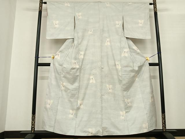 平和屋着物●本場大島紬 白大島 カタス9マルキ 舞花文 正絹 逸品 未使用 AABF0553fy
