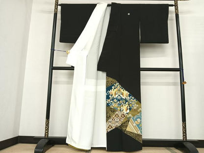 平和屋着物●創業460年・千總　黒留袖　駒刺繍　切嵌花鳥文　金彩　高島屋扱い　正絹　逸品　AABF0560fy