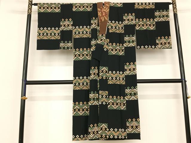 平和屋着物●長襦袢 無双仕立て 幾何学文様 黒地 正絹 逸品 AABF0566fy