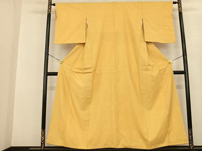 平和屋着物●本場結城紬 重要無形文化財 色無地 玉蜀黍色 正絹 逸品 AABF0600fy