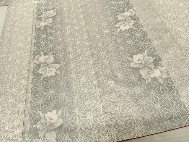 平和屋着物●本場大島紬　白大島　一元7マルキ　麻の葉文様　草花間道　暈し染め　正絹　逸品　未使用　AABF0608fy