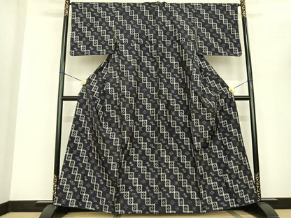 平和屋着物●本場琉球絣 紬 正絹 逸品 AABF0622fy