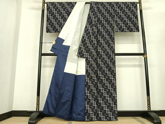 平和屋着物●本場琉球絣 紬 正絹 逸品 AABF0622fy