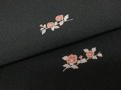 平和屋着物●上質な小紋 枝花文 黒地 正絹 逸品 AABF0629fy
