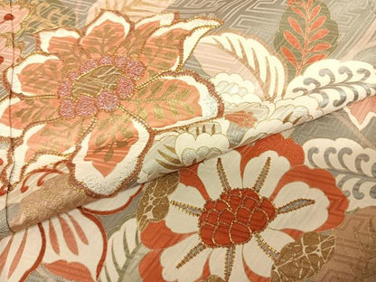 平和屋着物●豪華振袖　駒刺繍　枝花文　金彩　正絹　逸品　AABF0661fy
