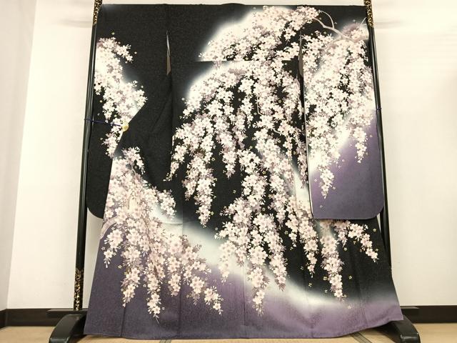 平和屋着物●豪華振袖　駒刺繍　桜　暈し染め　金彩　銀通し地　鈴乃屋扱い　正絹　逸品　AABF0680fy