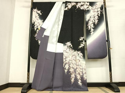 平和屋着物●豪華振袖　駒刺繍　桜　暈し染め　金彩　銀通し地　鈴乃屋扱い　正絹　逸品　AABF0680fy
