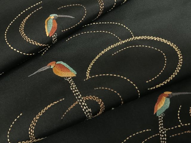 平和屋着物●訪問着 本場大島紬 総刺繍 刺し子 翡翠 黒地 正絹 逸品 AABF0690fy