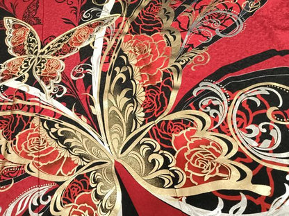平和屋着物●豪華振袖　駒刺繍　舞蝶文　金銀彩　銀通し地　正絹　逸品　AABF0698fy