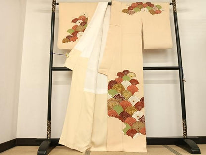 平和屋着物●訪問着 駒刺繍 舞花文 金彩 鬼しぼ縮緬 正絹 逸品 AABF0725fy