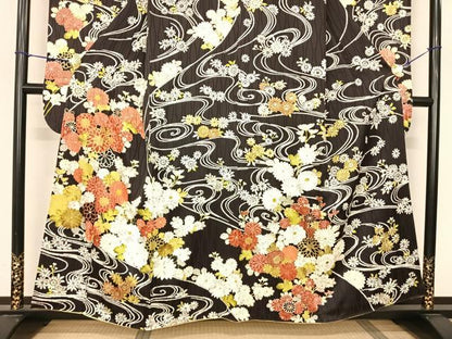 平和屋着物●豪華振袖 草花文 黒地 金彩 正絹 逸品 AABF0740fy