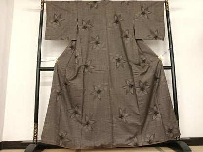 平和屋着物●本場大島紬 一元絣 舞花文 やまと誂製 正絹 逸品 AABF0747fy