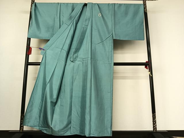 平和屋着物▽男性　色紋付　単衣　羽織セット　本場大島紬　着物：白群色　羽織：花浅葱色　正絹　逸品　AABF0776jh